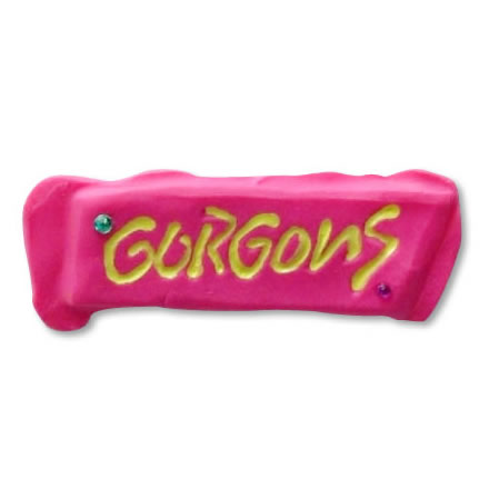 ロゴ ピンク×イエロー 樹脂製バッジ／GORGONS (ゴルゴーンズ)【バンドグッズ（バッジ/ピン）】｜最新アーティストの紹介＆音源・アーティストグッズ等個性的な音楽関連商品の通販