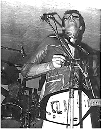 ���`���[�h�E�X�g�����W